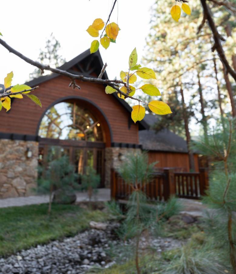 Fivepine Lodge Sisters Exterior foto